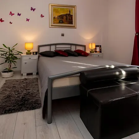 Luna Centar Apartamento